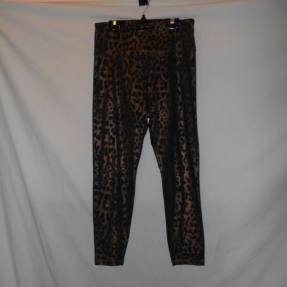 American Eagle Outfitters Pants - American Eagle Metallic Leopard Print Silky Leggings Size L-Short